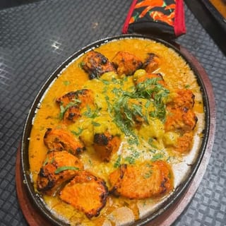 Butter Cheese Tikka Masala